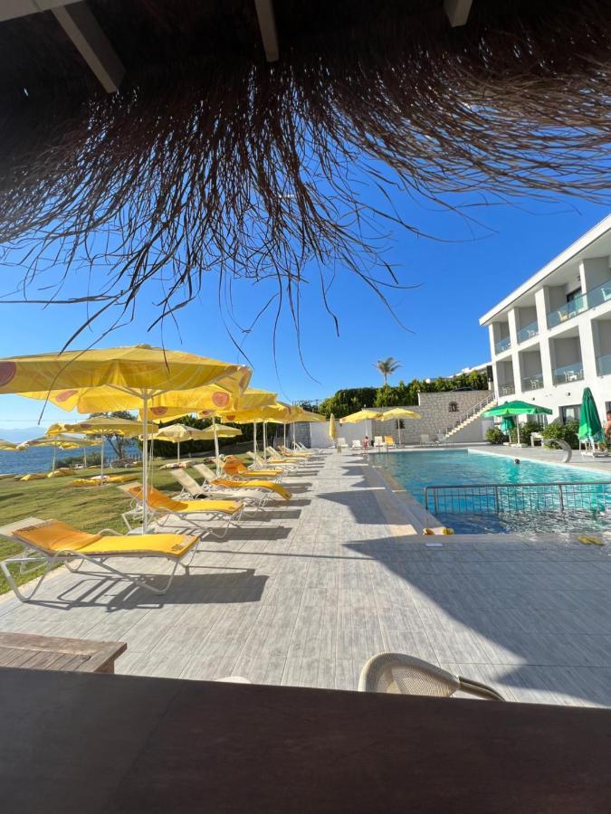 Life Point Hotel Çeşme Extérieur photo