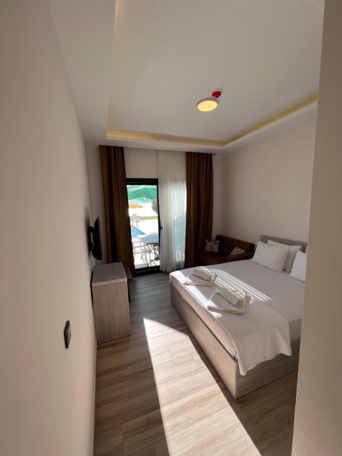Life Point Hotel Çeşme Extérieur photo