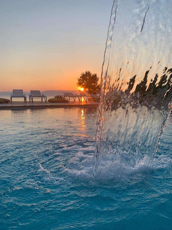 Life Point Hotel Çeşme Extérieur photo